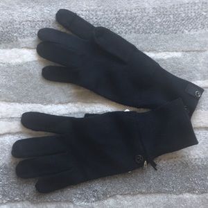 Lululemon Black Gloves